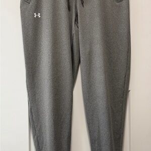 Under Armour women’s Charcoal Joggers size small